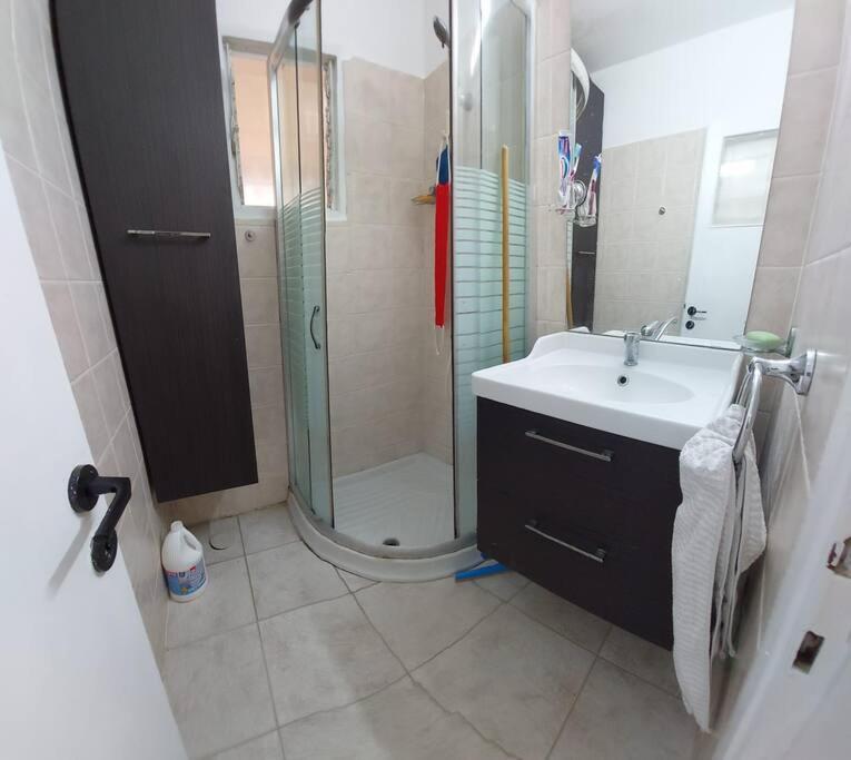 הנביאים 1 נתניה Naveim Apartment Exteriör bild